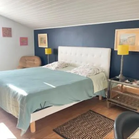 Bed & Breakfast D'hotes D'alienor 3*