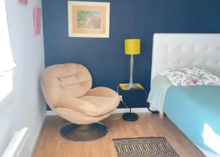 D'hotes D'alienor Bed and Breakfast 3*